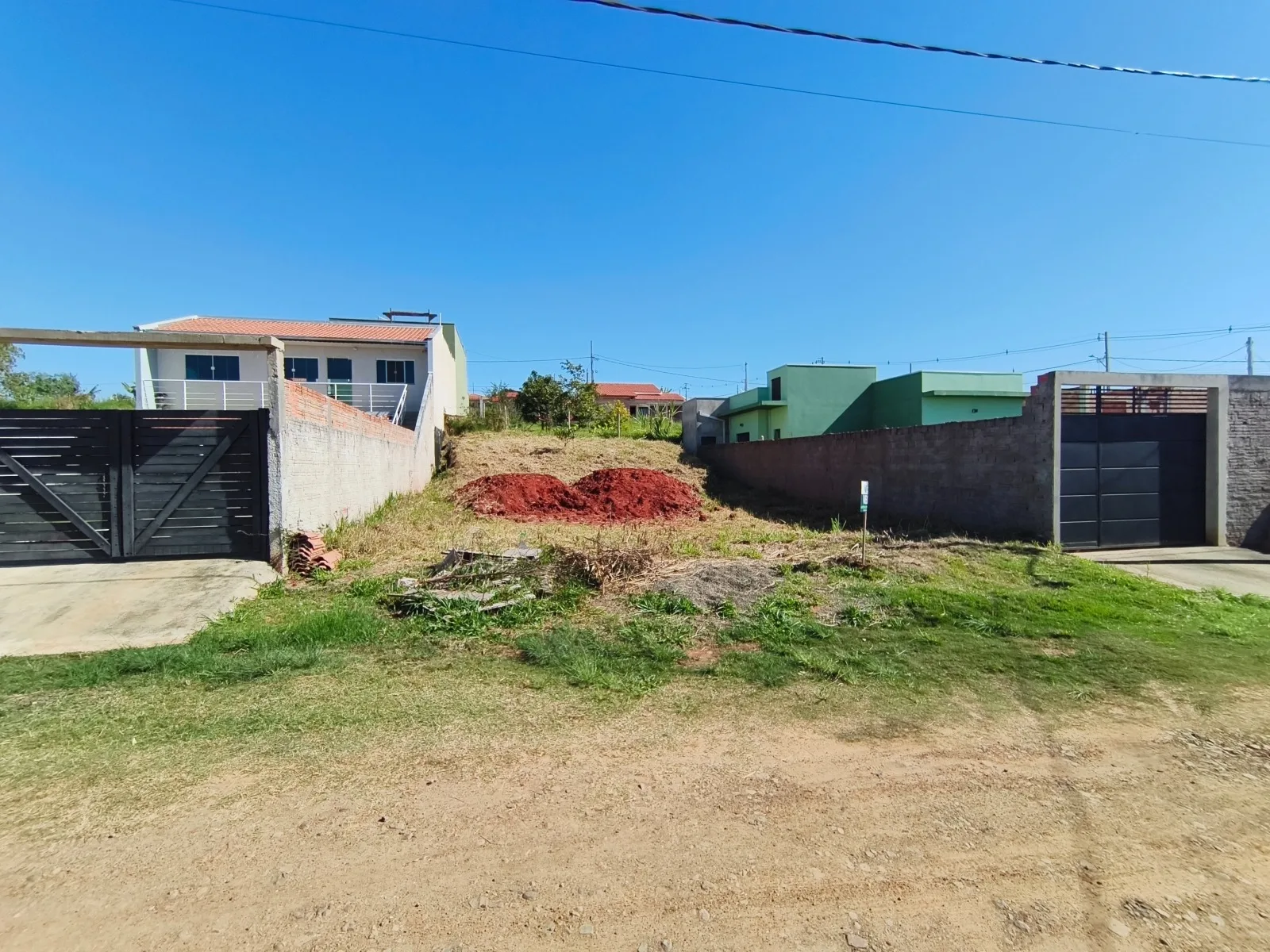 TERRENO EM JABOTI-PR 