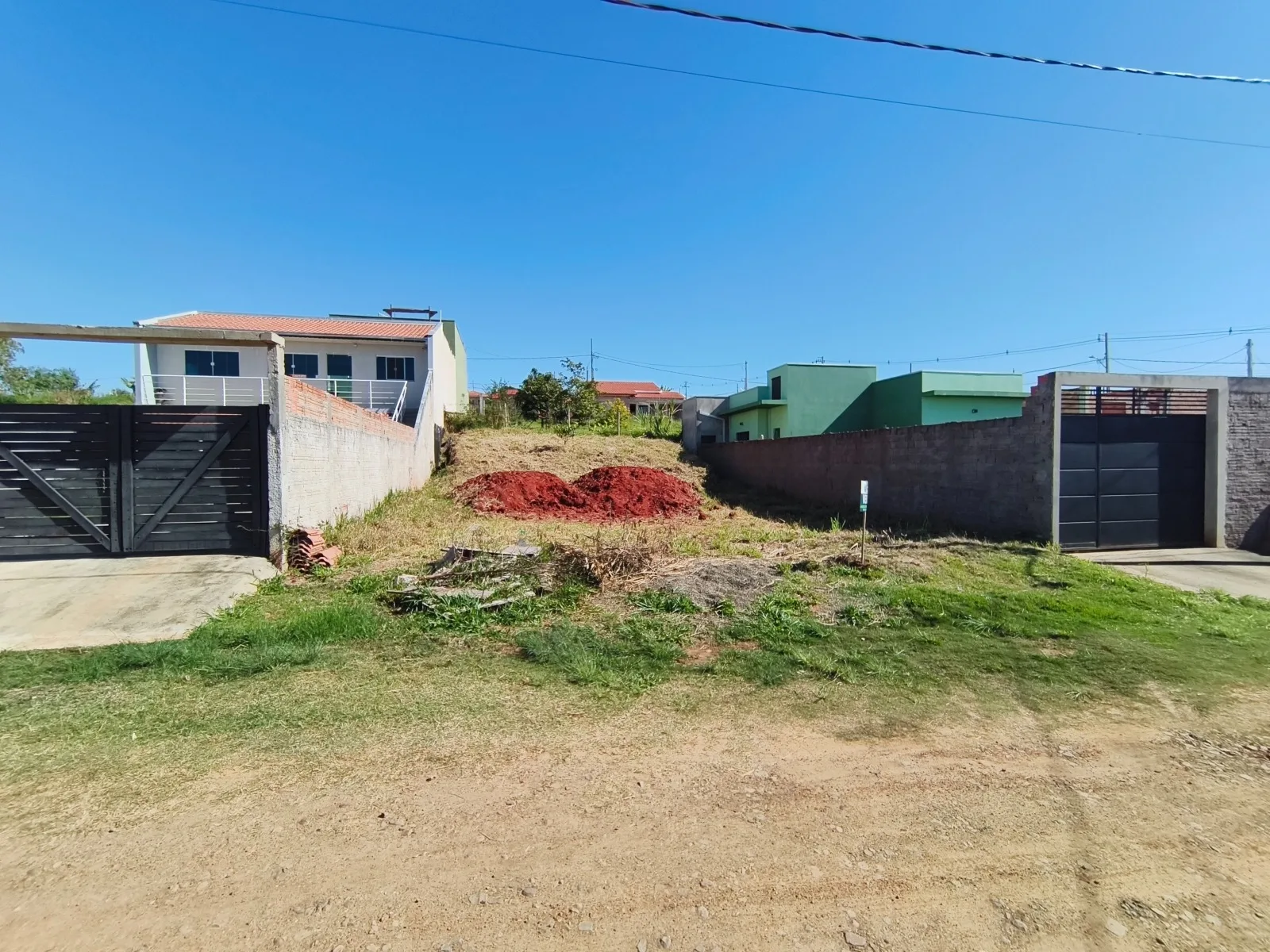 TERRENO EM JABOTI-PR 