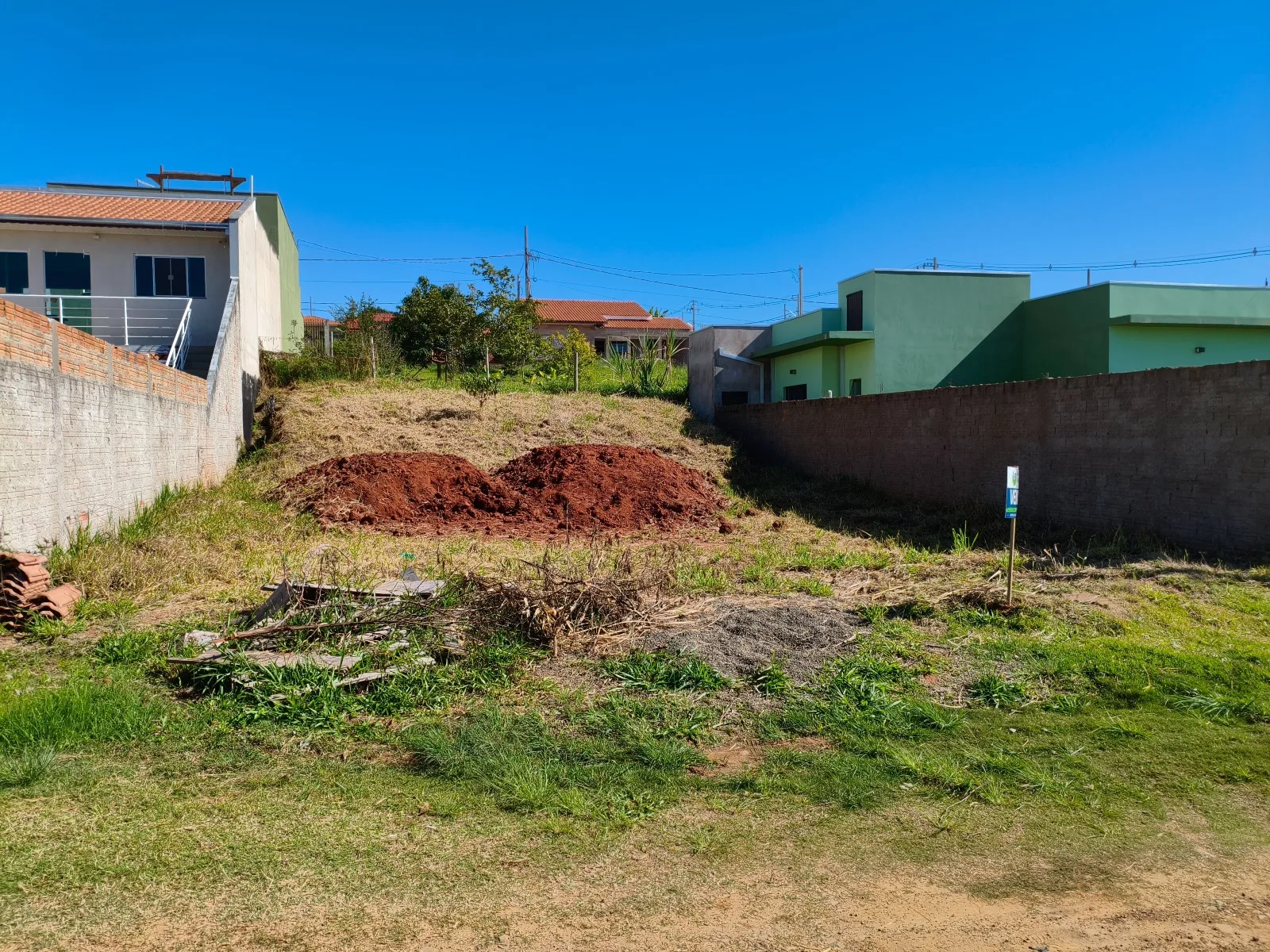 TERRENO EM JABOTI-PR 