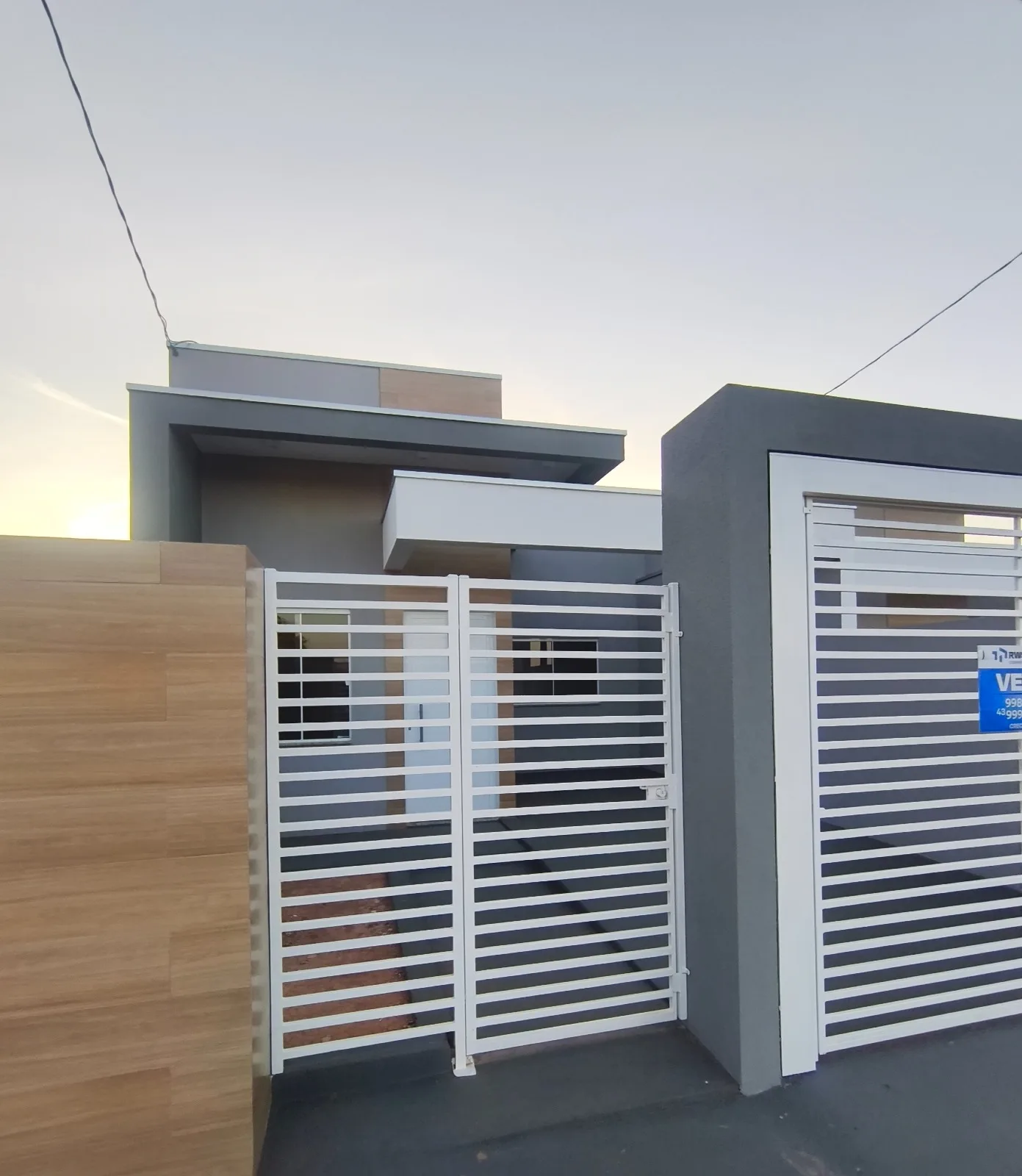 CASA NOVA COM 2 QUARTOS 