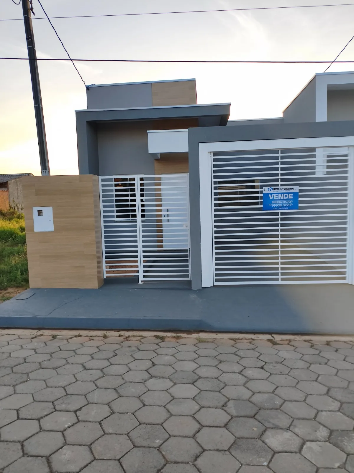 CASA NOVA COM 2 QUARTOS 