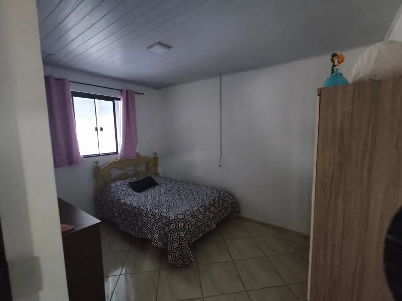 CASA A VENDA NO CENTRO DE JABOTI-PR!