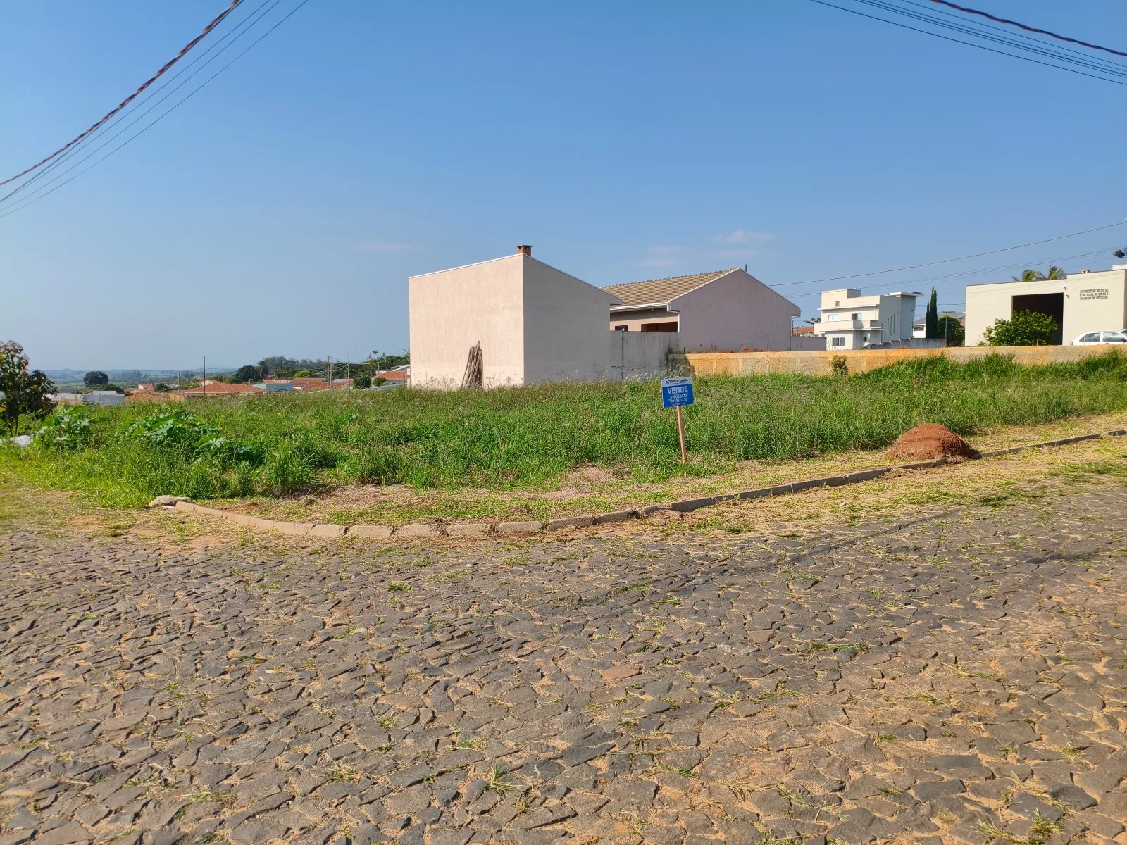 TERRENO NO JARDIM PROENÇA EM JABOTI-PR!