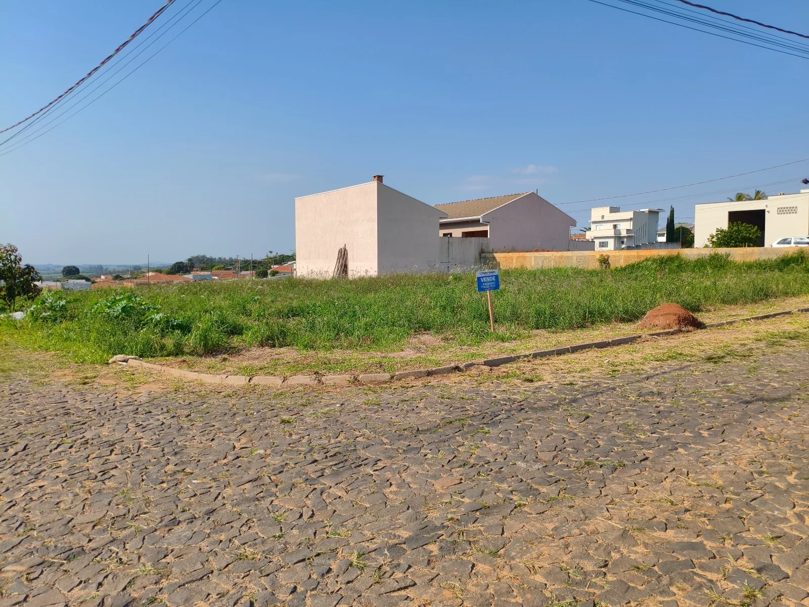 TERRENO NO JARDIM PROENÇA EM JABOTI-PR!
