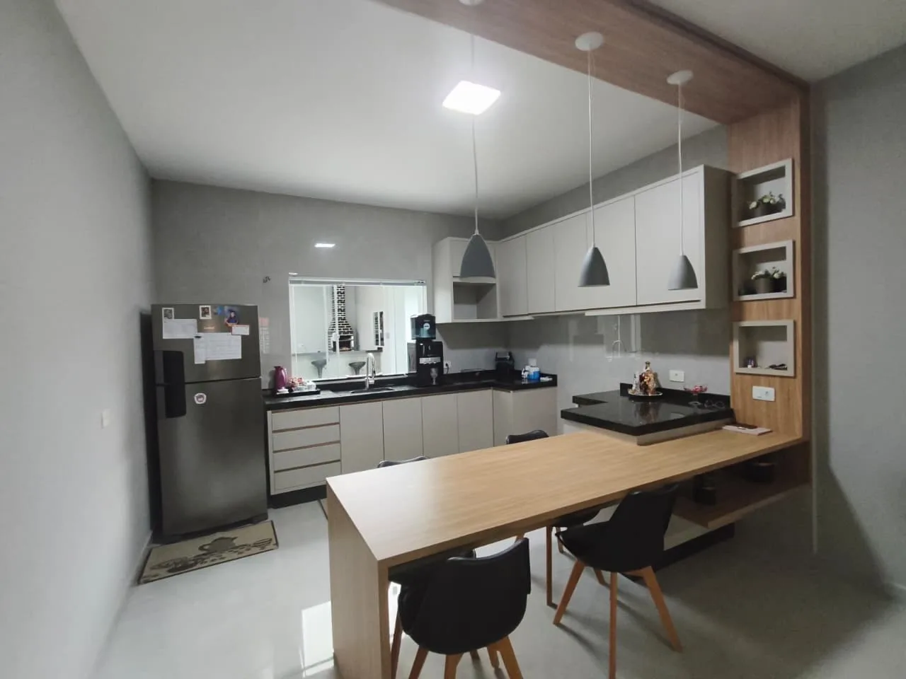 EXCELENTE CASA DE LAJE A VENDA EM JABOTI-PR!