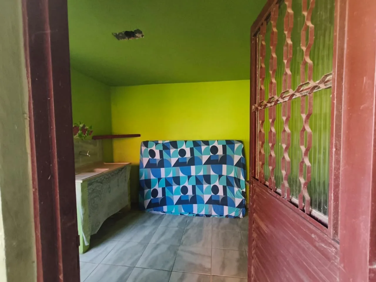 CASA À VENDA EM JABOTI/PR | VILA LUIZÃO | 3 QUARTOS | EDÍCULA | PORÃO AMPLO