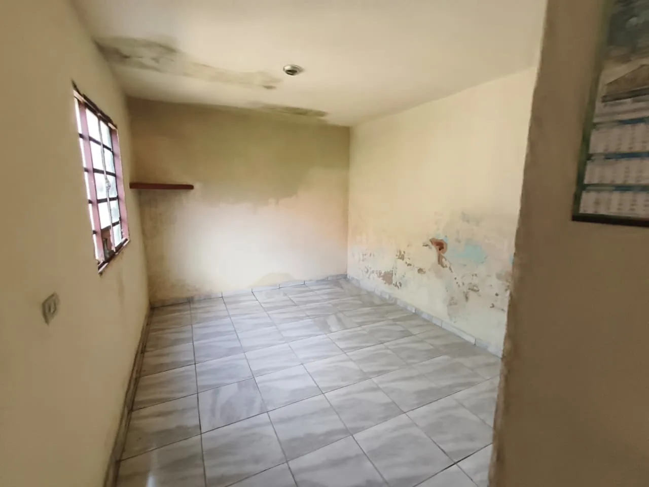 CASA À VENDA EM JABOTI/PR | VILA LUIZÃO | 3 QUARTOS | EDÍCULA | PORÃO AMPLO