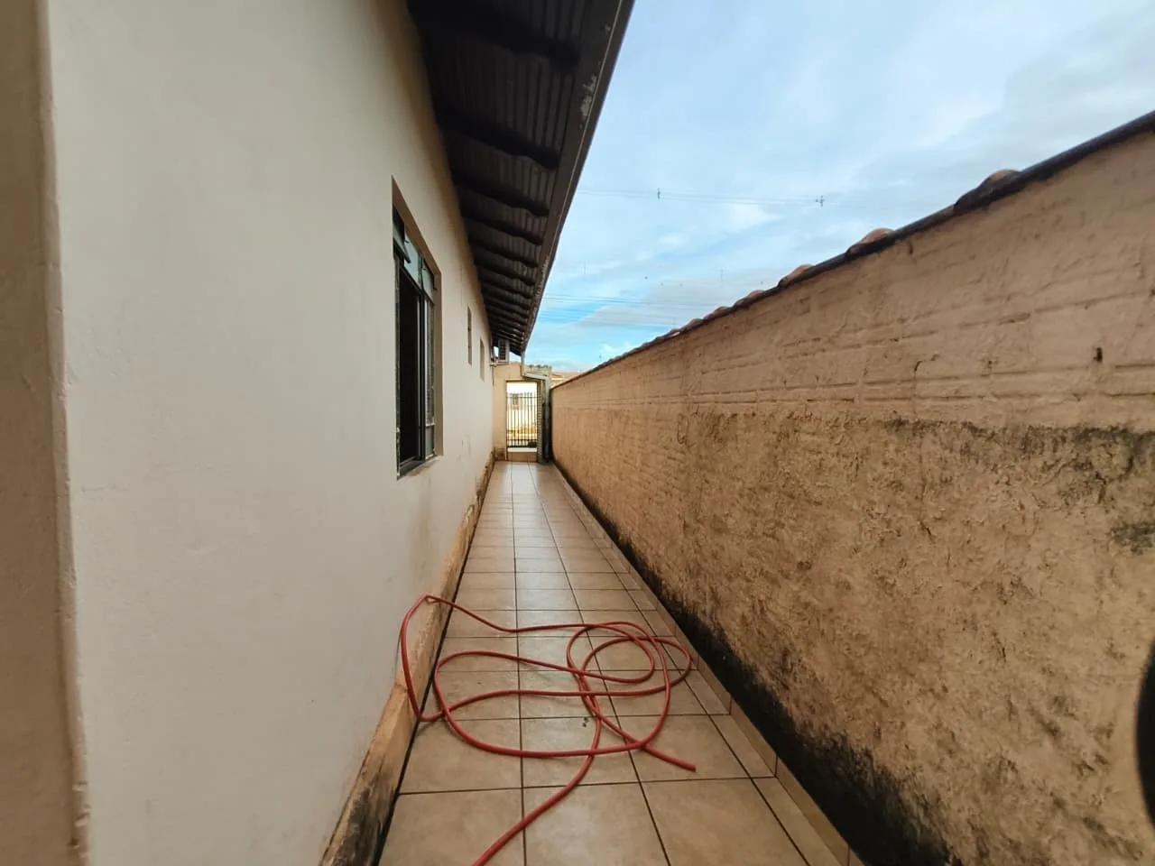 CASA À VENDA EM JABOTI/PR | 900m² DE TERRENO | 3 QUARTOS
